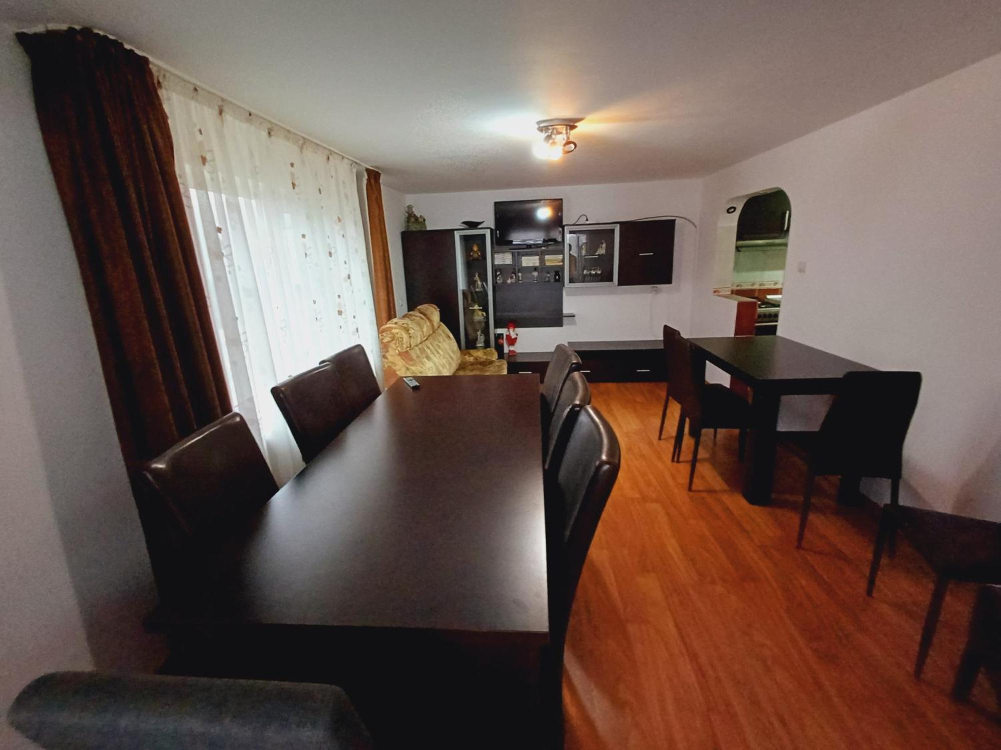 Casa Silvia Hotel Căpăţîneni-Ungureni Екстериор снимка