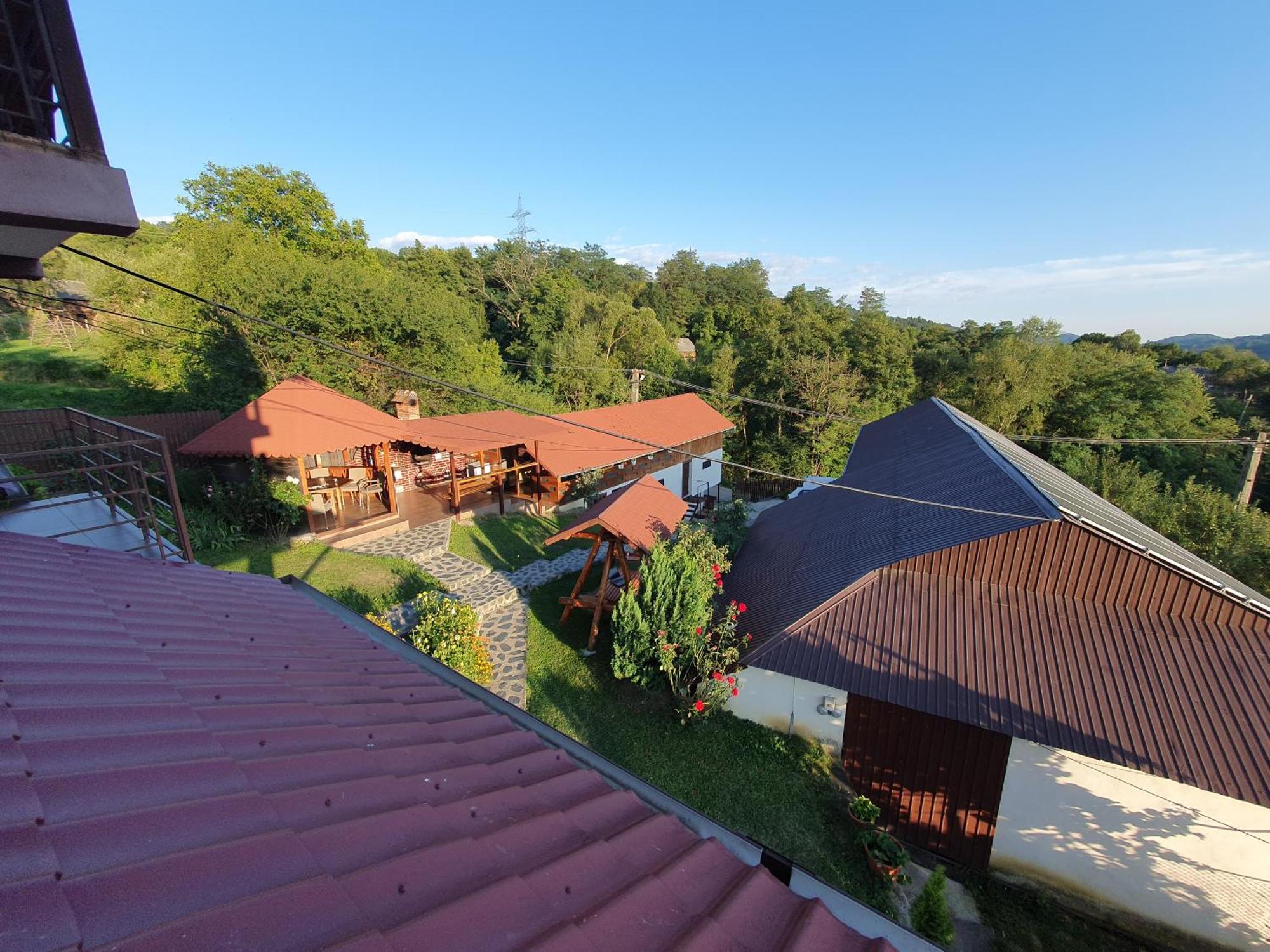 Casa Silvia Hotel Căpăţîneni-Ungureni Екстериор снимка